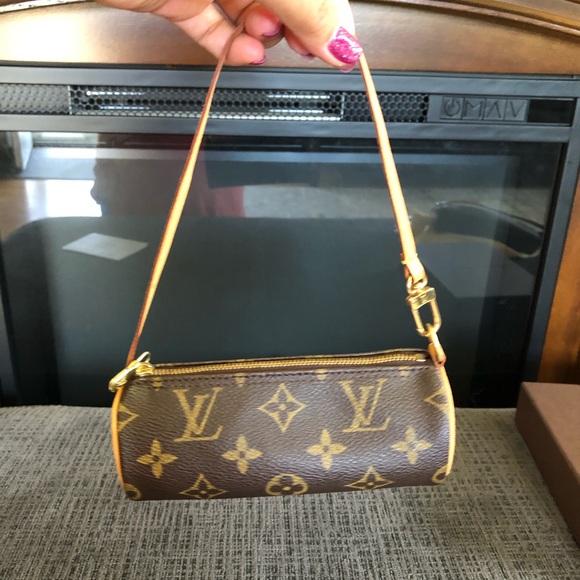 Monogram Mini Papillon. - Picture 2 of 16